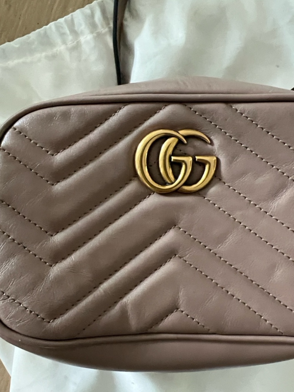Gucci Marmont mini Leather Camera Bag in rose - Picture 5 of 8